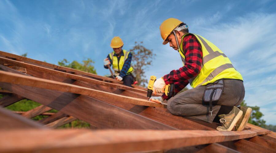 Expert new roof installation services in Earle, AR